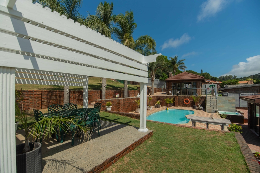 4 Bedroom Property for Sale in Lovemore Heights Estate Eastern Cape